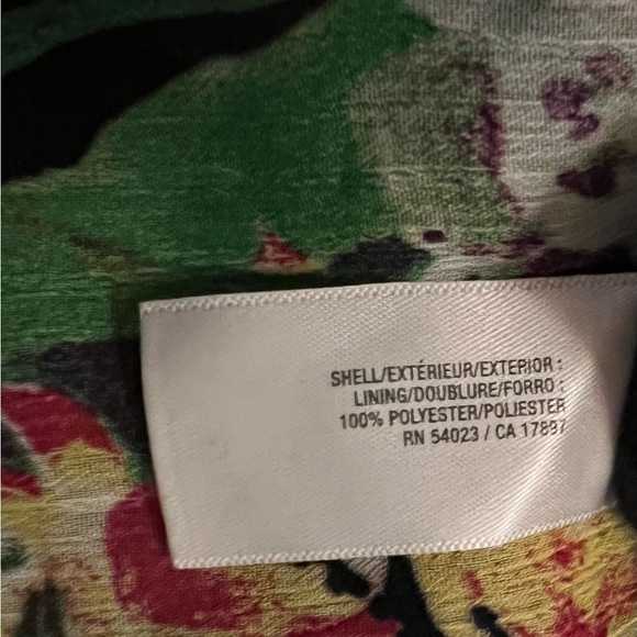 Old Navy Women’s Dress Size Medium lined Floral - Picture 3 of 3